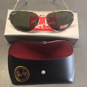Aviator sunglasses